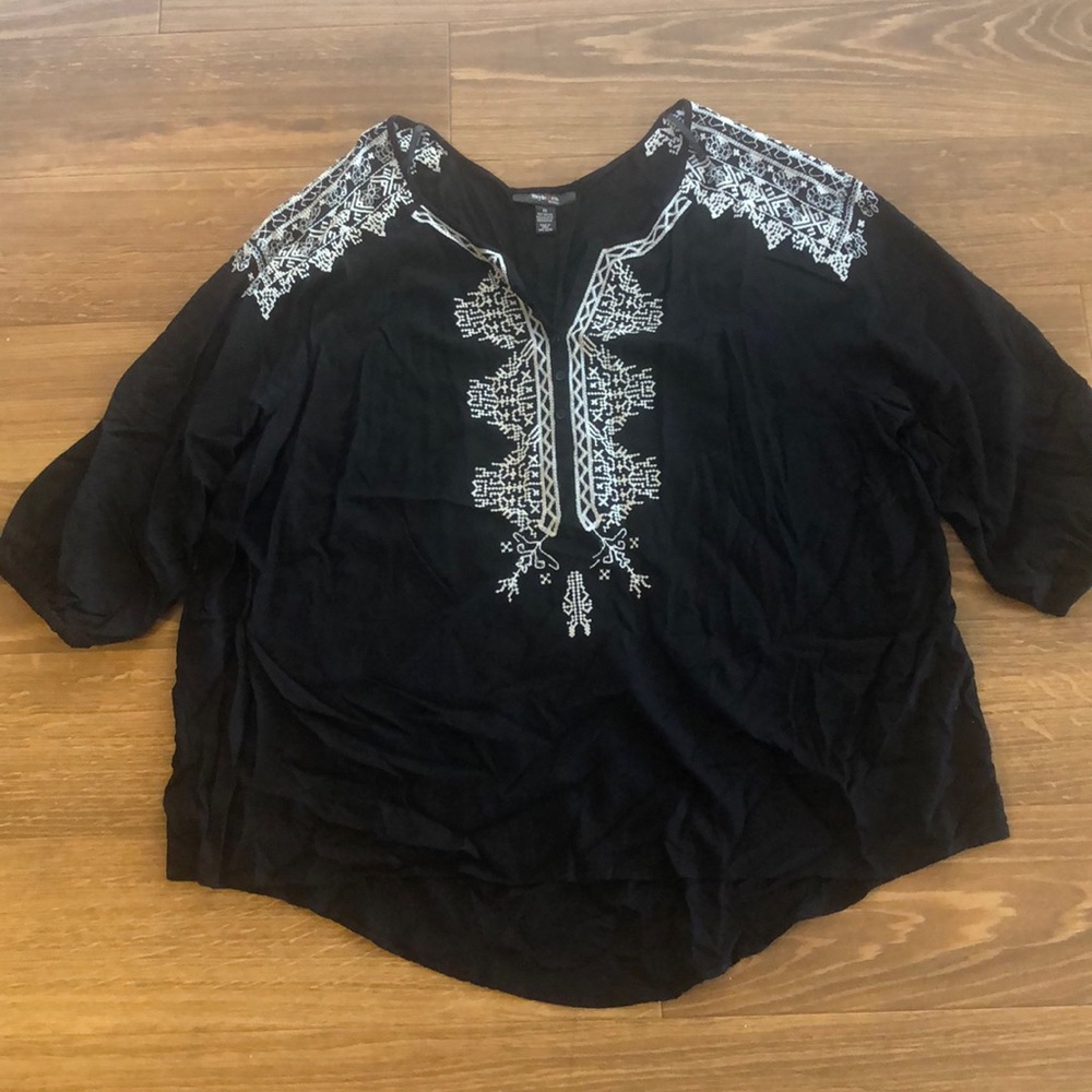 Woman’s plus size top